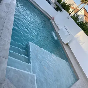 Mediterranean House - Privadas En Casa Compartida , Mairena del Aljarafe Spain